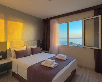 La Bella Suit Otel - Kuşadası - Yatak Odası