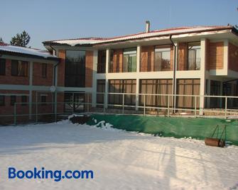 Jack Family Hotel - Eski Zağra - Bina