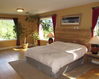 Sweetwater Lane Farm B & B - Pemberton