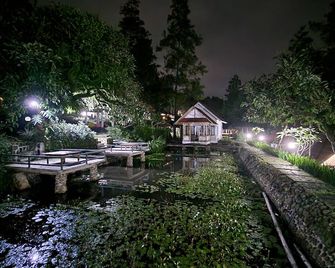 Bukit Alamanda Resort - Garut - Extérieur