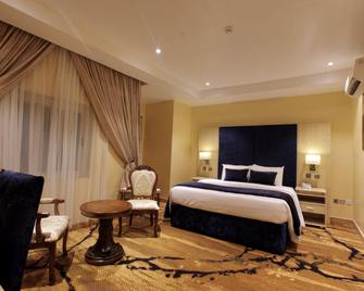 Bon Hotel Elvis - Abuja - Schlafzimmer
