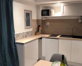 agréable studio - Narbona - Kuchnia