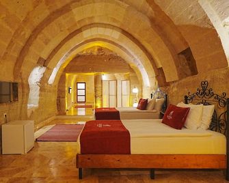 Kayra Cave Suites - Göreme - Bedroom
