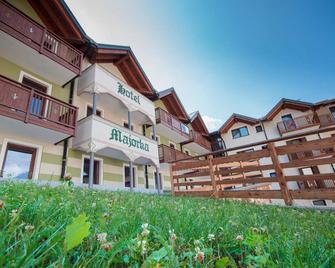 Hotel Majorka - Andalo - Rakennus