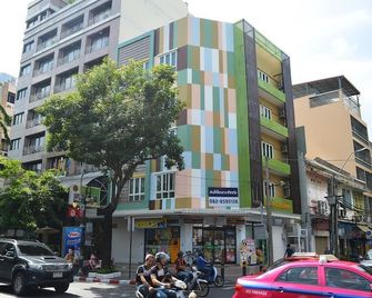 For You Residence - Bangkok - Building