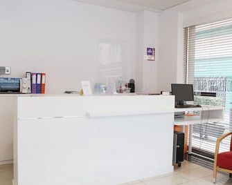 San Remo - אליקנטה - דלפק קבלה