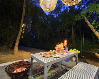 Villa Moreeda - Suan Phueng - Patio