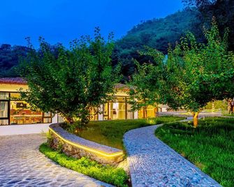 Beijing Forget Mountain·Hawthorn Tree Homestay - Peking - Schlafzimmer
