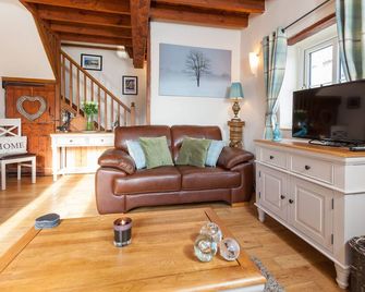 Skipbridge Farm Cottages - Green Hammerton - Sala de estar