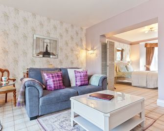 Bowness Bay Suites - ווינדרמר - סלון