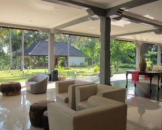 Ring Sameton Resort Hotel - Nusa Penida - Lobby
