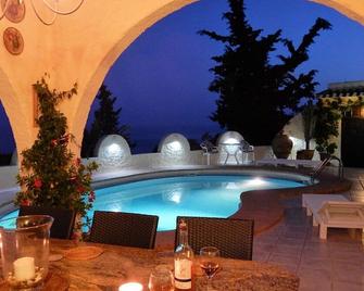 Villa with Private Pool,Stunning Sea Views,10 min walk to the beach air con Wifi - Mojacar - Pool