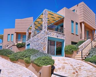 Ouzo Panoramic Houses 1, With Private Po - Plomari - Edificio