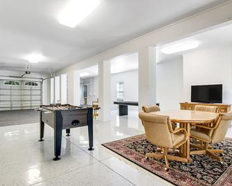 Restful Adventure On The Coast - Brunswick - Comedor