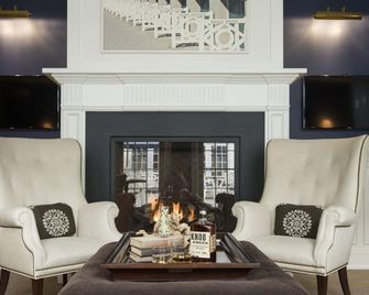 The Quogue Club - Quogue