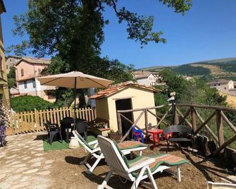 Casavacanze Ciaspole E Uva - Fiastra