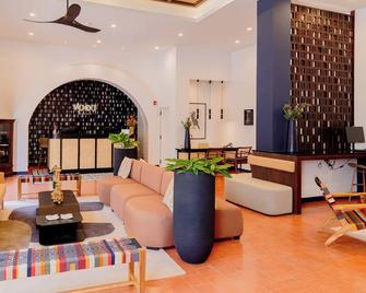 Hotel Colonial Granada - Granada
