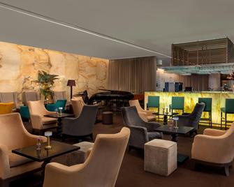 Sheraton Lisboa Hotel & Spa - Lisbon - Lobby