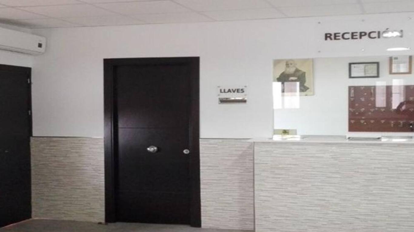 بنسيون غران بلازا