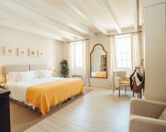 Jardí de Ses Bruixes Boutique Hotel - Маон - Спальня