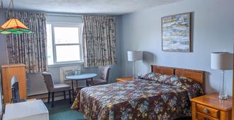 Skyline Motel & Campus Inn - Fredericton - Bedroom