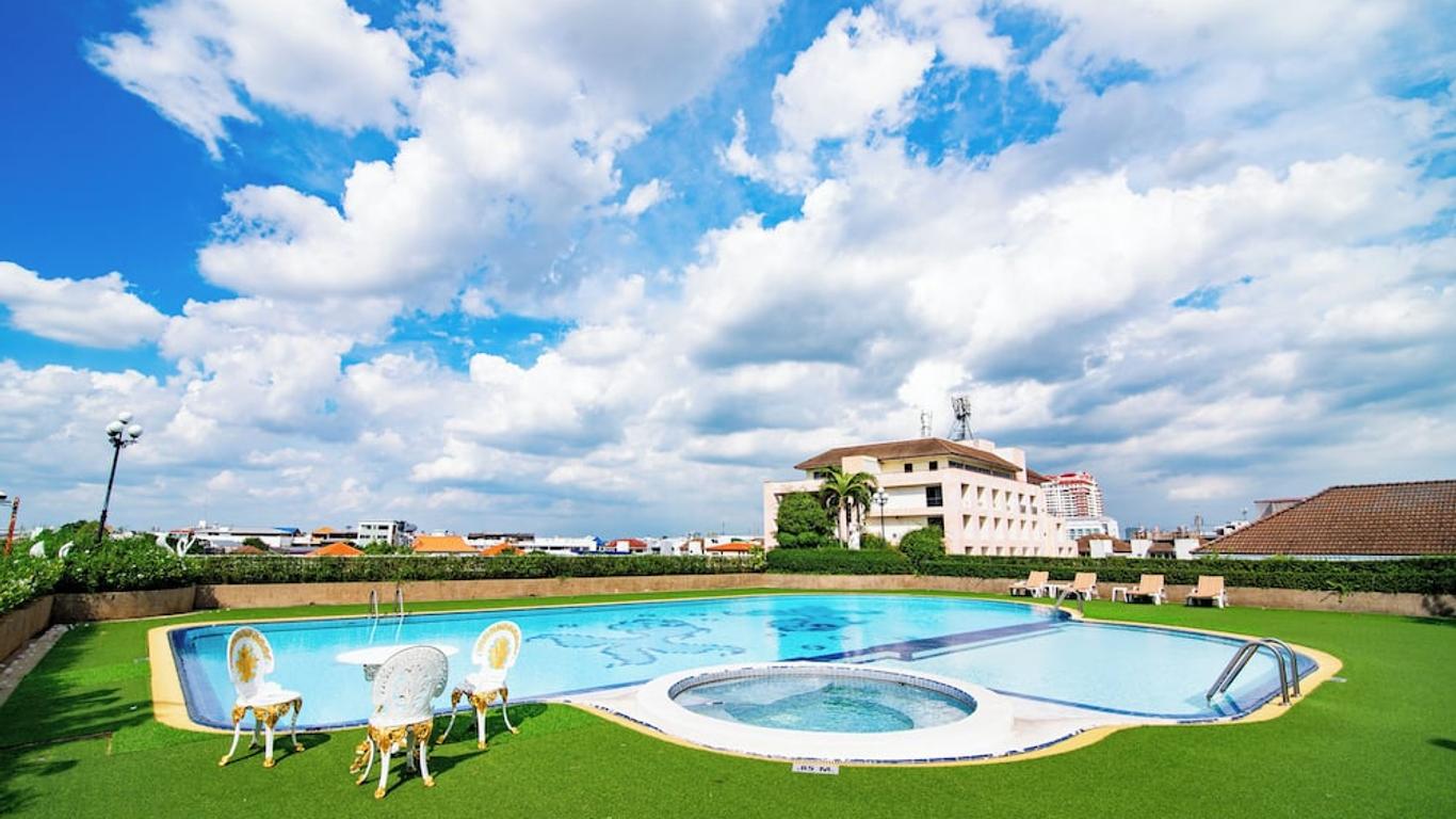 曼谷城中城酒店 - 曼谷