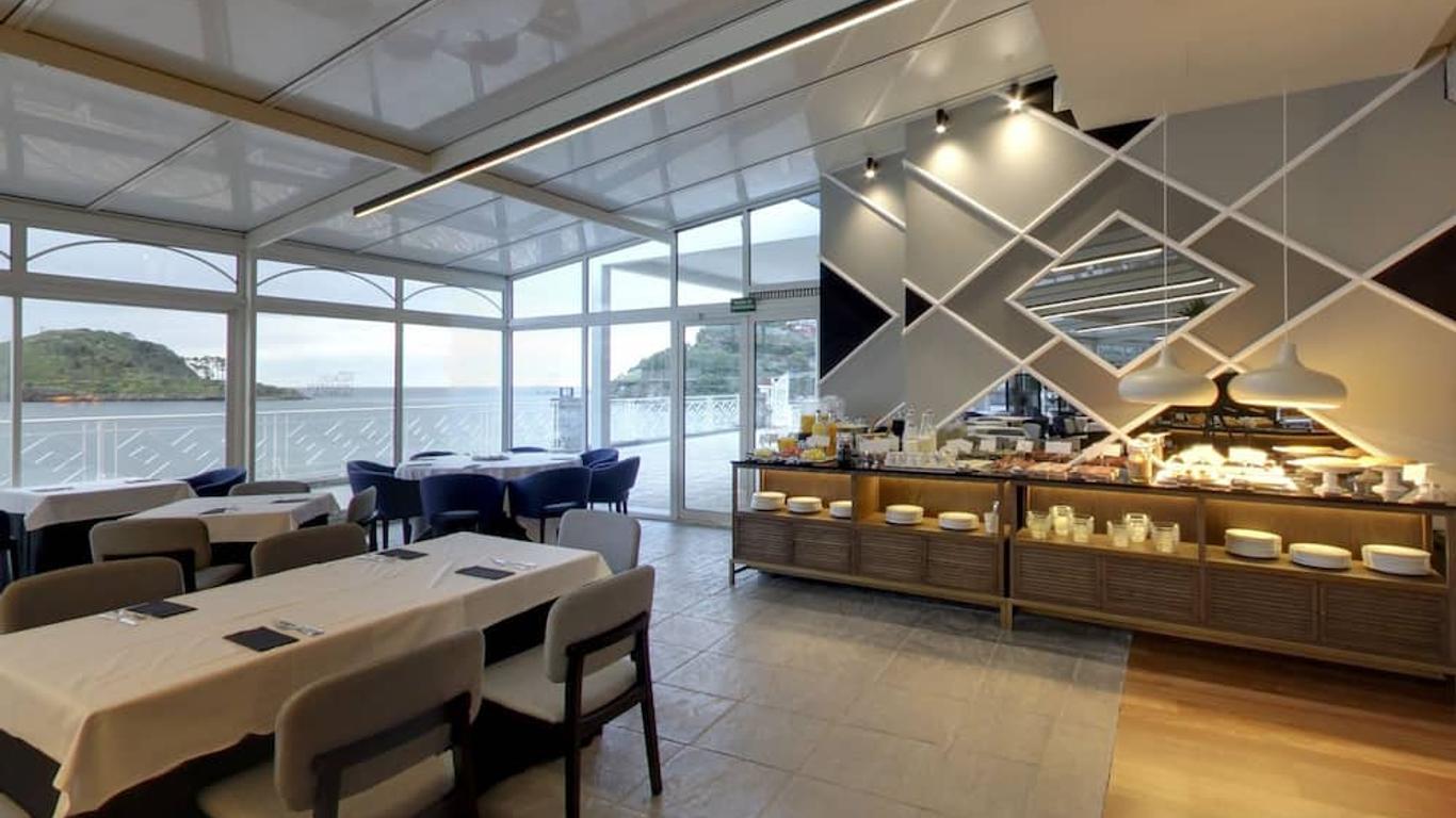 Hotel Silken Palacio Uribarren