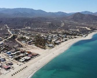 Casita Vista: Ocean Views, Private Hot Tub & You! - Buenavista - Beach