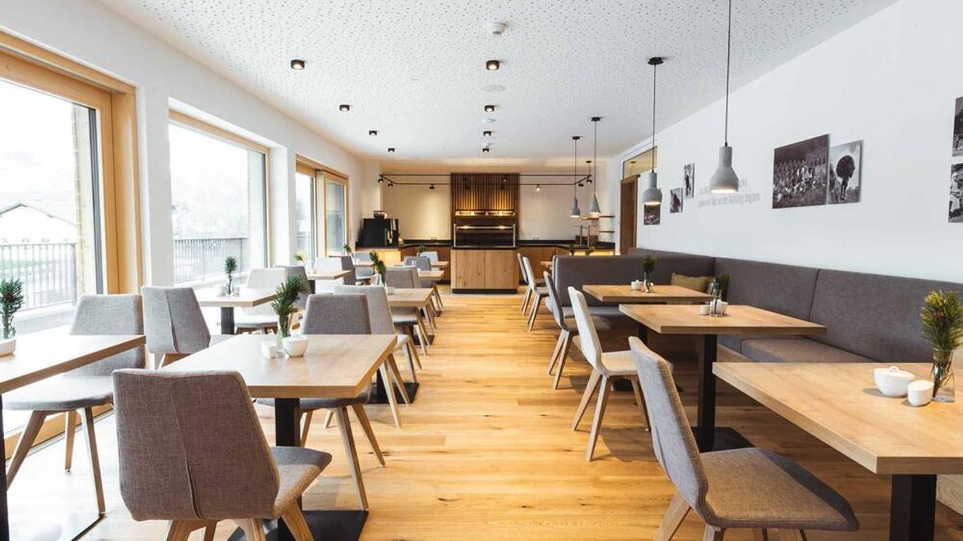 Aparthotel Ursprung