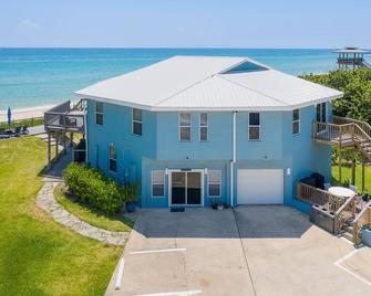 Beachfront property with pool view-Aloha - Melbourne Beach - Building