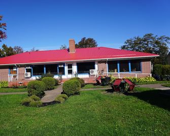 Bridgetown Motor Inn - Bridgetown - Building