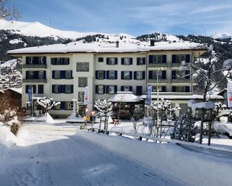 Parkhotel Bellevue Budget - Lenk - Edificio