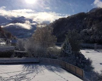 Chambres d'Hôtes La Munia - Saligos - Building