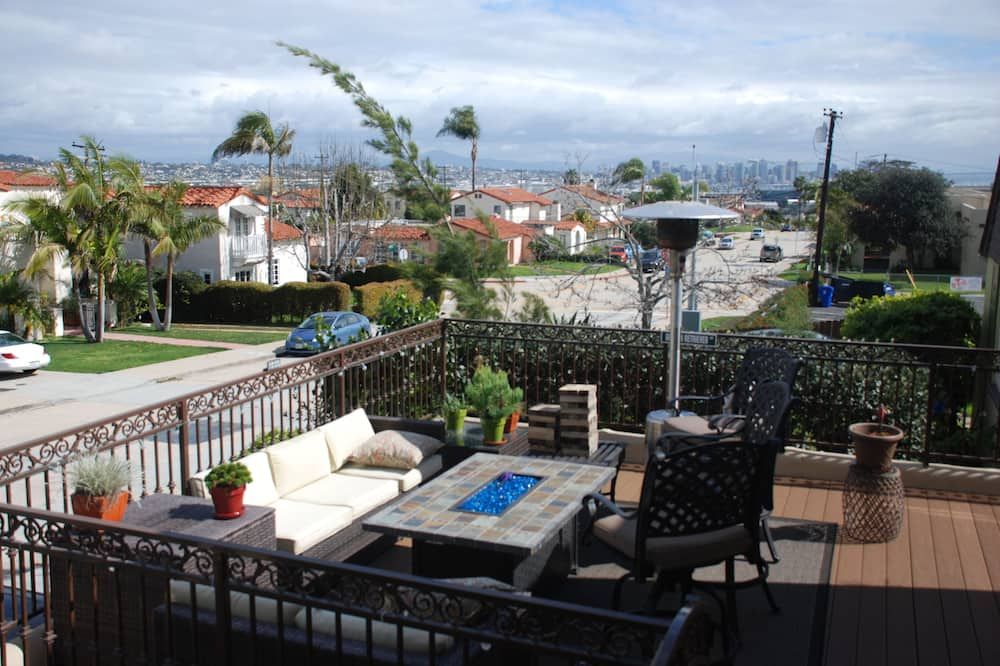 Close To Beach, 3 Decks, Rooftop, Views, Hs Wifi, Quiet, Weekly Discounts - סן דייגו - מרפסת