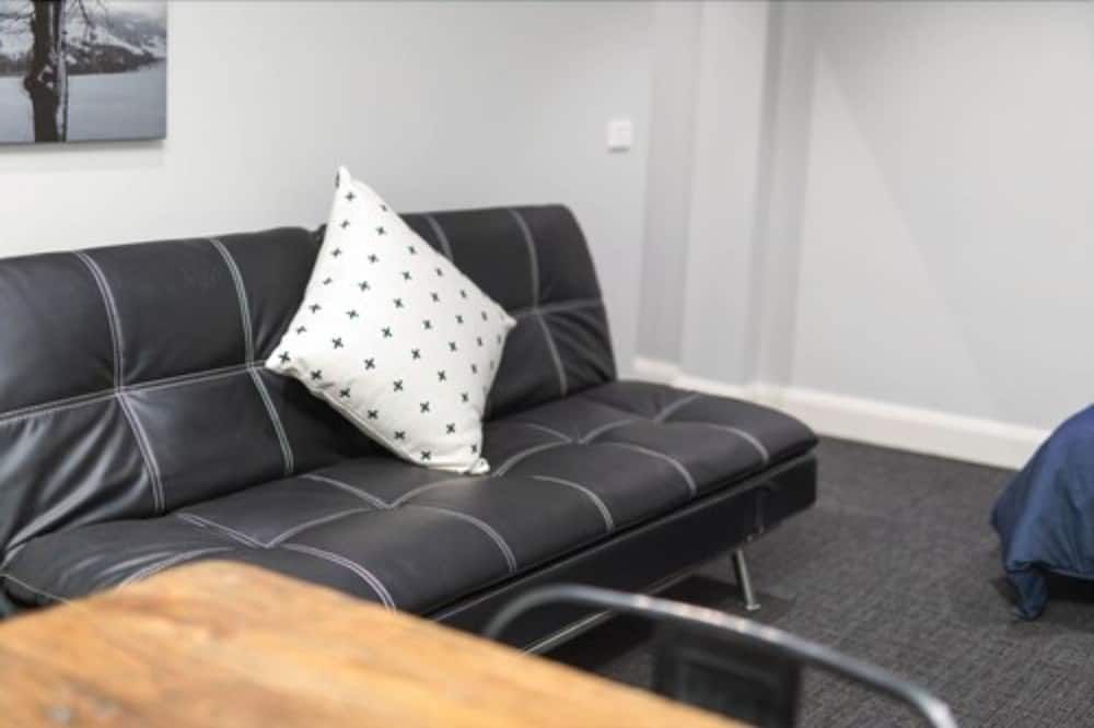 The Manhattan - ווגה ווגה - סלון