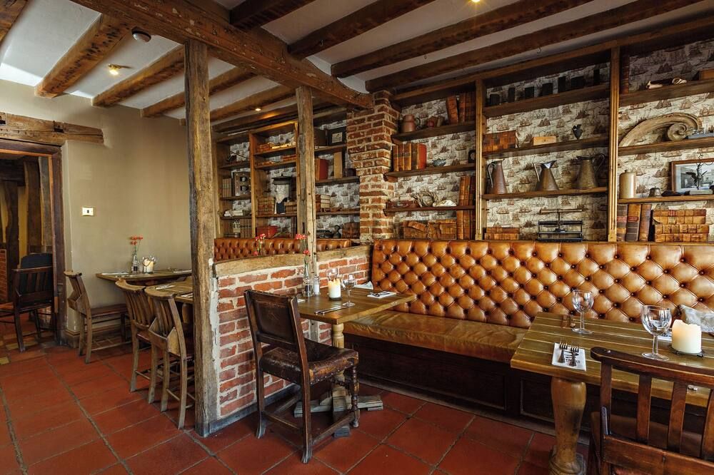 Byfords - Holt - Bar