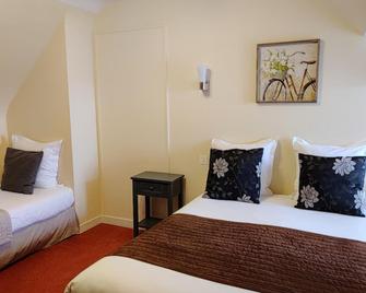 Hotel Du Tertre - Dol-de-Bretagne - Slaapkamer