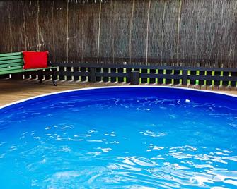 Almond Court Motel - Alexandra - Piscina