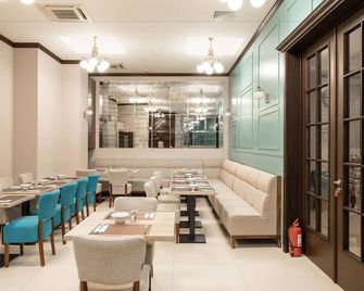 康恩得老布加勒斯特酒店 - 布加勒斯特 - 餐廳