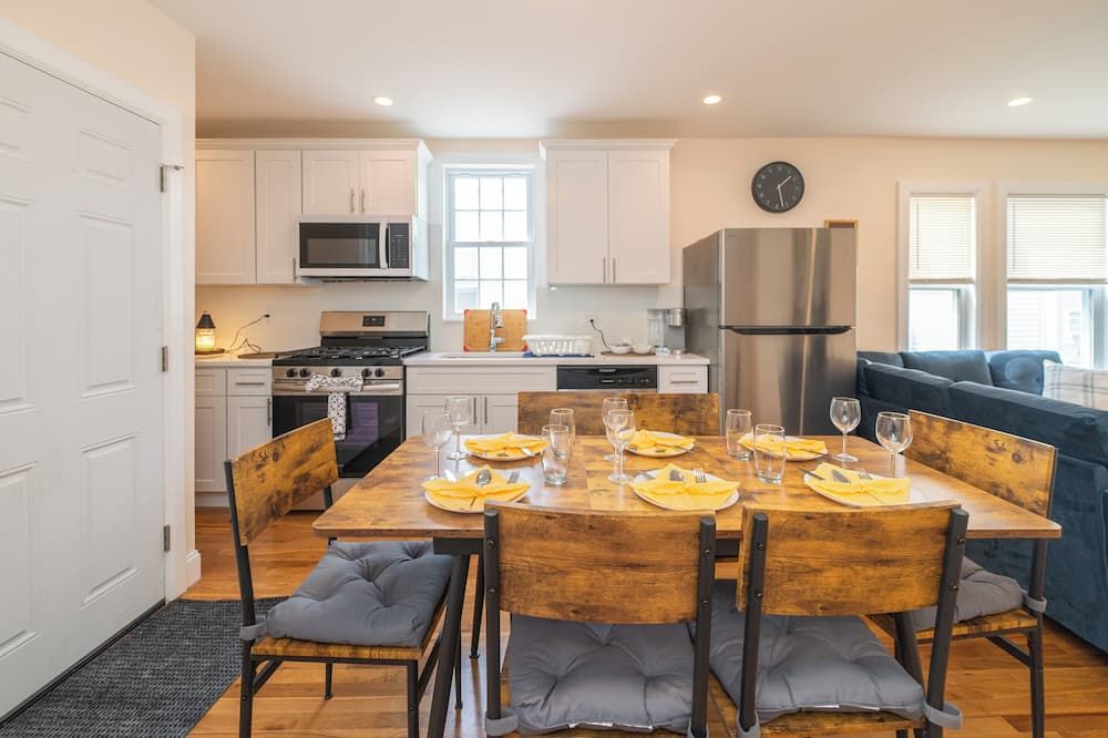 30-3 - 3BR Boston - Cozy Apt near Franklin Park Zoo - بوسطن - غرفة طعام
