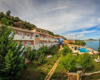 Agoulos Beach Hotel - Zakynthos