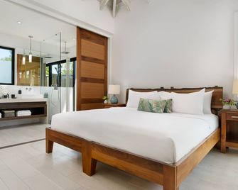 Brise De Mer 2 Br Villa - Beachfront - Providenciales - Bedroom