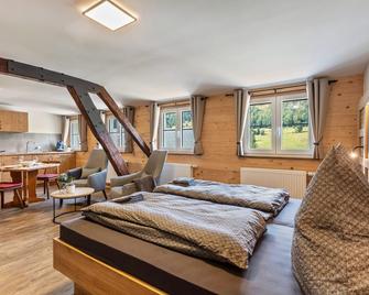 Gasthaus zur Linde und Fewo - Menzenschwand - Quarto