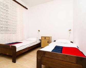 Guest House Kiko - Pomena - Bedroom