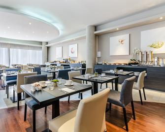 إكس كامبوس - برشلونة - مطعم