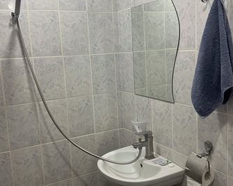 Hotel Ka-El - Parakar - Bathroom