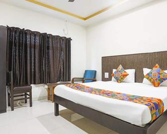 Fabhotel Arjun - Nr Aga Kha Palace - Nagpur - Habitación