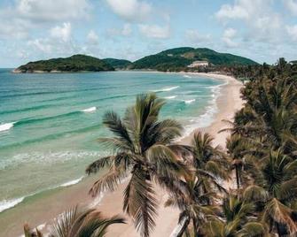 Pousada Favo de Mel - Unidade 2 - Guarujá - Praia