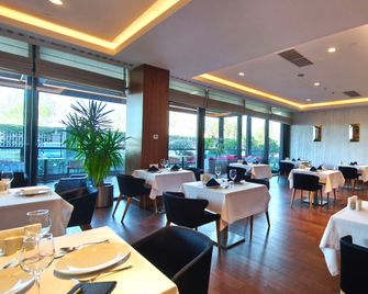 Hampton by Hilton Samsun - Samsun - Restoran