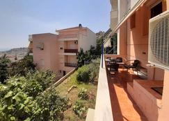 Apartment with Balcony and Parking - Kavala - Balcon